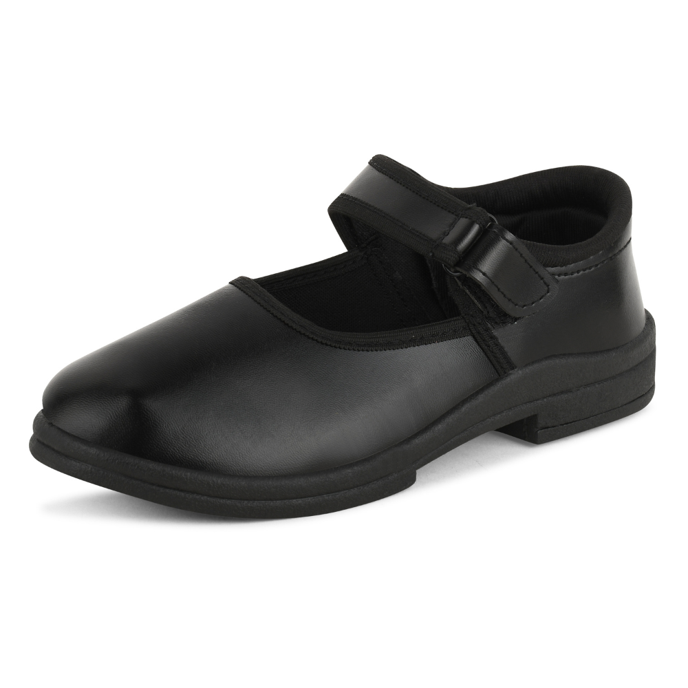 School Shoes Manufacturers In Delhi, India